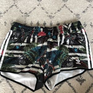 Adidas tropical shorts - L